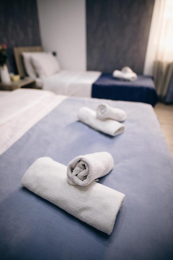 Deluxe Double Room with Extra Bed